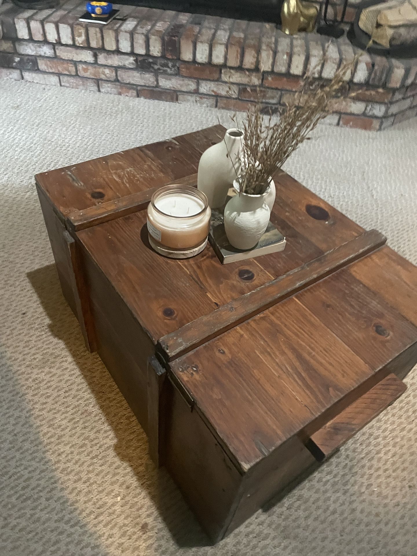 Wood Rustic Chest 