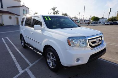 2011 Honda Pilot Touring Sport Utility 4D