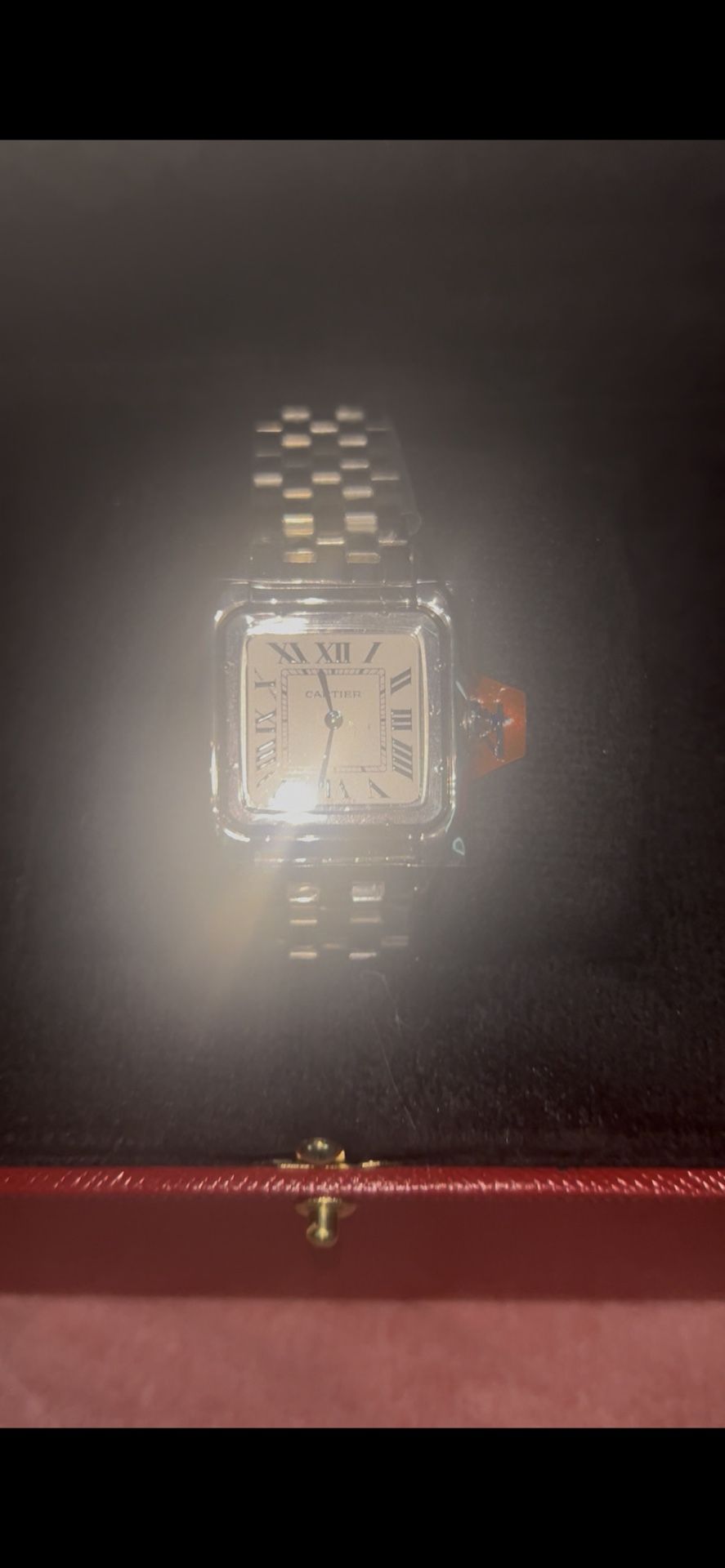 Silver Cartier Watch đ¤đâī¸
