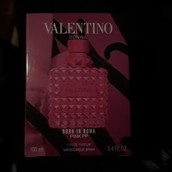 Valentino donna born in  pink pp