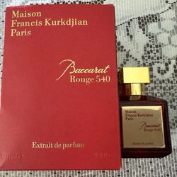 Baccarat Rouge 540 Cologne / perfume