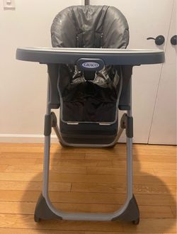 Graco DuoDiner Convertible High Chair Infant to Toddler Booster & Youth Stool, Adjustable Height & Recline, Easy Clean Tray Insert