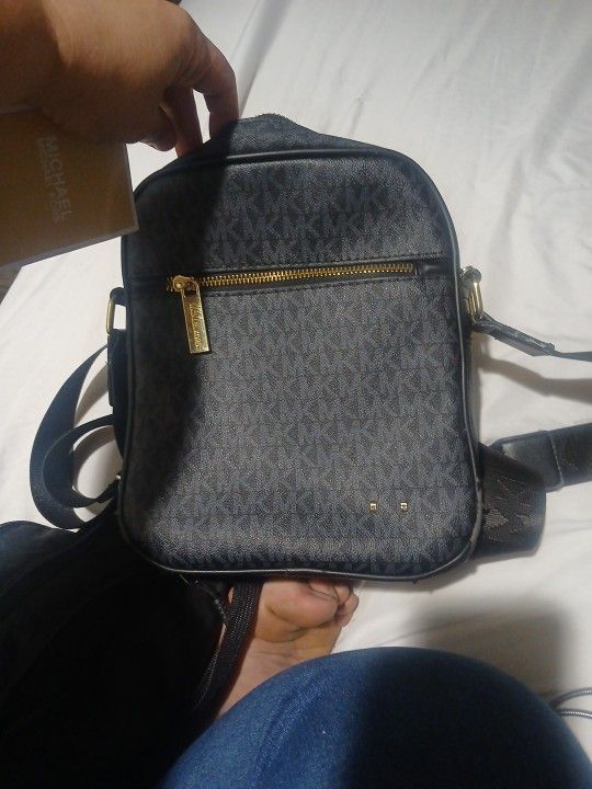 Blk Michael Kors Purse