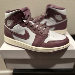 Jordan AJ 1 Mid Mauve Women’s 8