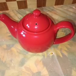 Price & Kensington Bright Red 2 Cup Teapot