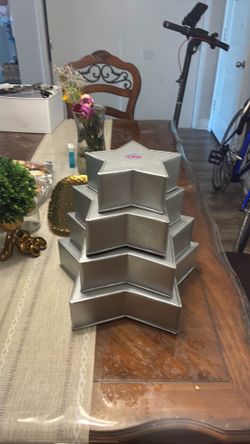 Star cake pans for sale