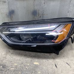 2021 2022 2023 2024 Audi Q5 Left Driver Side Headlight OEM 80A941033H