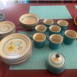 Vintage ANEMONE Fashion Manor Stoneware Retro Mid Century Modern 