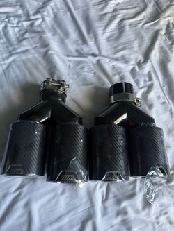 M performance Carbon Fiber Exhaust Tips