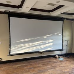 Projector Screen 