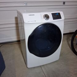 Samsung Gas Dryer With Steam Function Excellent Working Condition And Clean