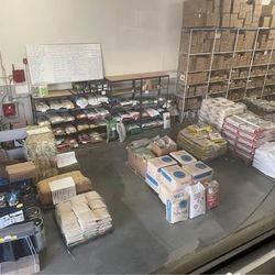 Animal Feeds for chicken, horse, birds, rabbit, Bales