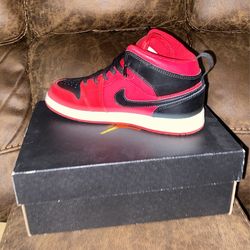 brand new black and red jordan 1s