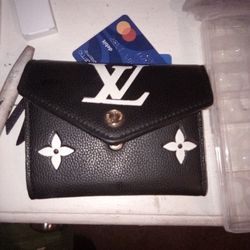 Louis Vuitton Trifold Wallet (Brand New)