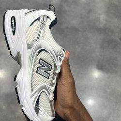 New Balance 530