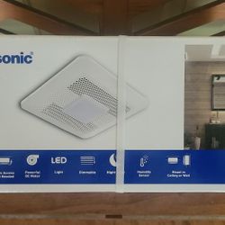 Panasonic White Lighted Fan with Humidity Sensor 