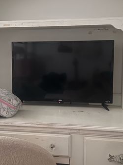 Roku tv around 25 inches