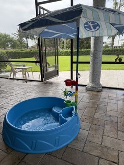 Step 2 Baby Pool With Umbrella