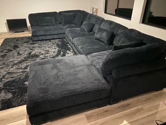 🛋️ NEW XL Corduroy Sectional – Still in Box 📦