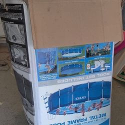 Intex  Metal Frame Pool
