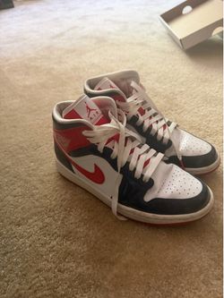 AIR JORDAN 1 MID SE