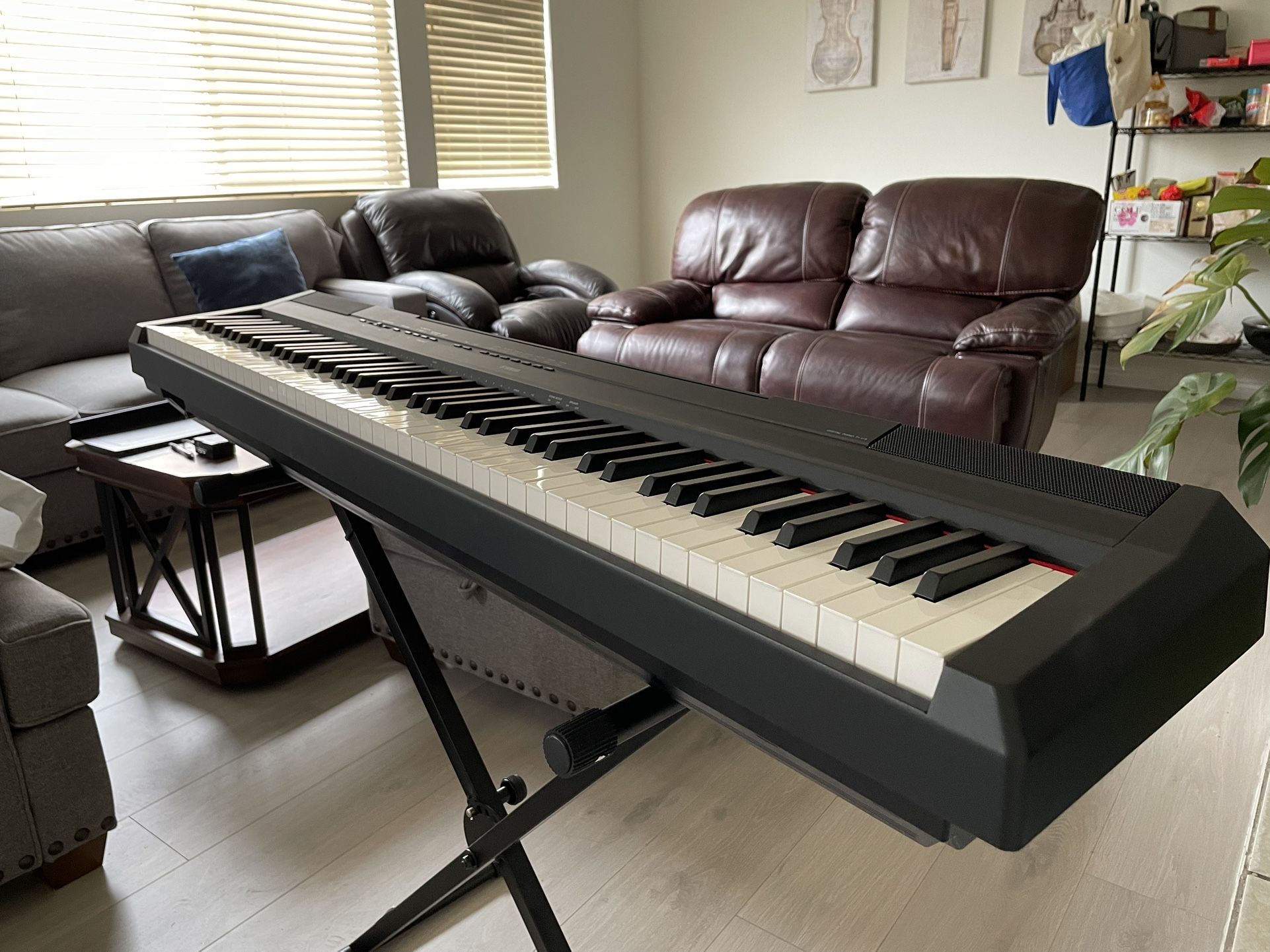 Yamaha P-115 Digital Piano with Stand | Excellent Condition