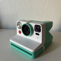 Polaroid Now Instant Camera
