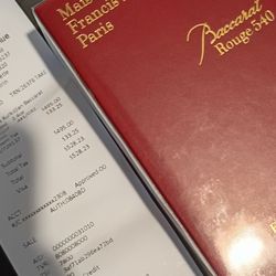 Maison Francis Kurkdjian paris ( baccarat Rouge 540)