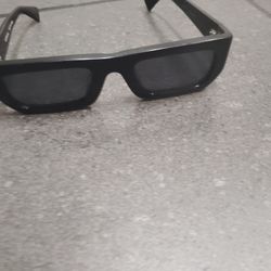 Akila Trust The Vision Glasses 🕶️