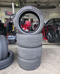 Used Tires 305/35 ZR20 Michelin All season tires all 4 tires