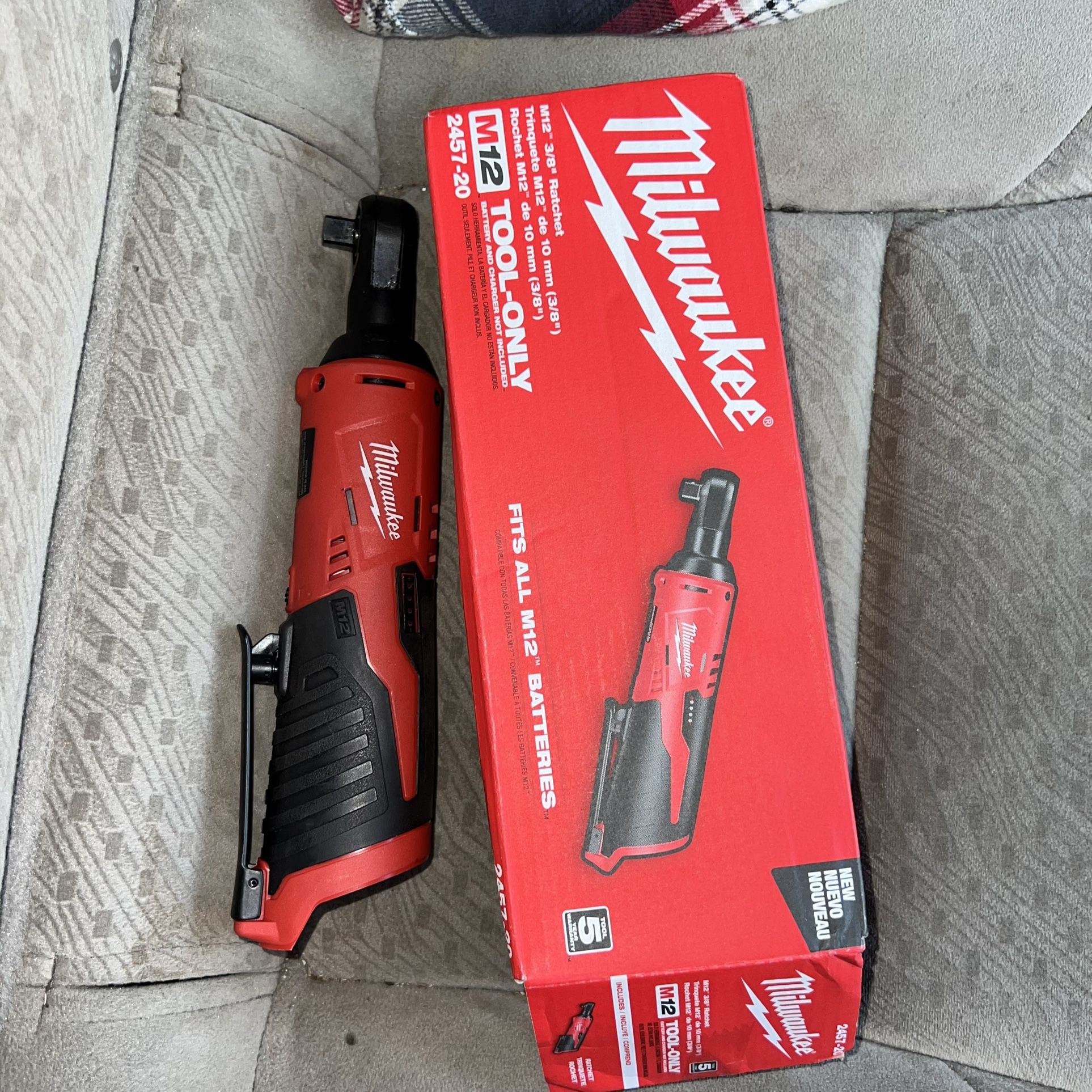 M12 Electric Ratchet Milwaukee 3/8