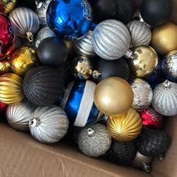 Christmas Ornaments Read Description