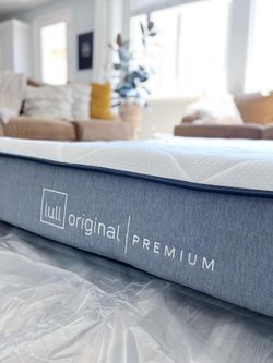 Lull, Original Premium Mattress, King, Like New