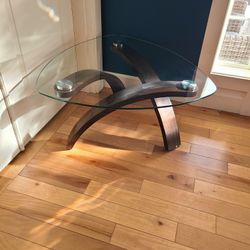 Modern Cocktail/Coffee Table