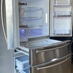 36 inch samsung refrigerator in good condition with 4 months warranty