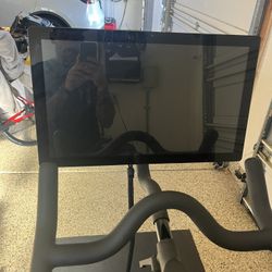 Peloton Bike Hardly Used