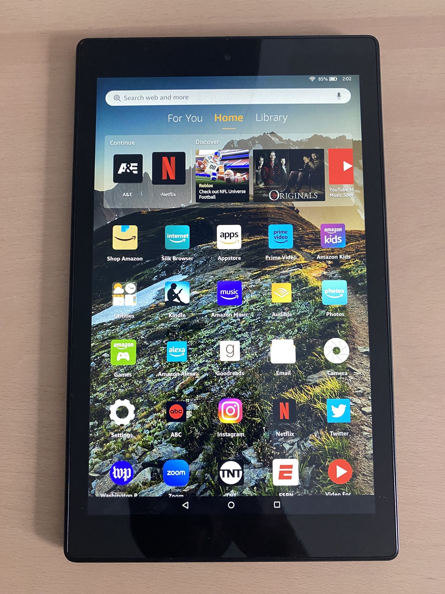 Amazon Fire HD 10.1-inch (2017, 7th Gen) Tablet (SL056ZE) - 32GB / Black