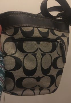 Coach purse !!!!!