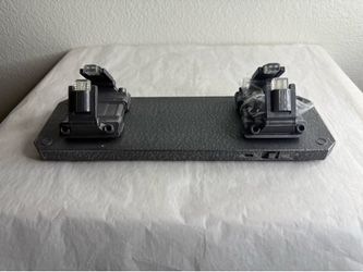 Galaxy’s Edge Interactive Lightsaber Hilt Display Stand