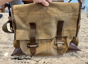 United Colors of Benetton Canvas Messenger Bag