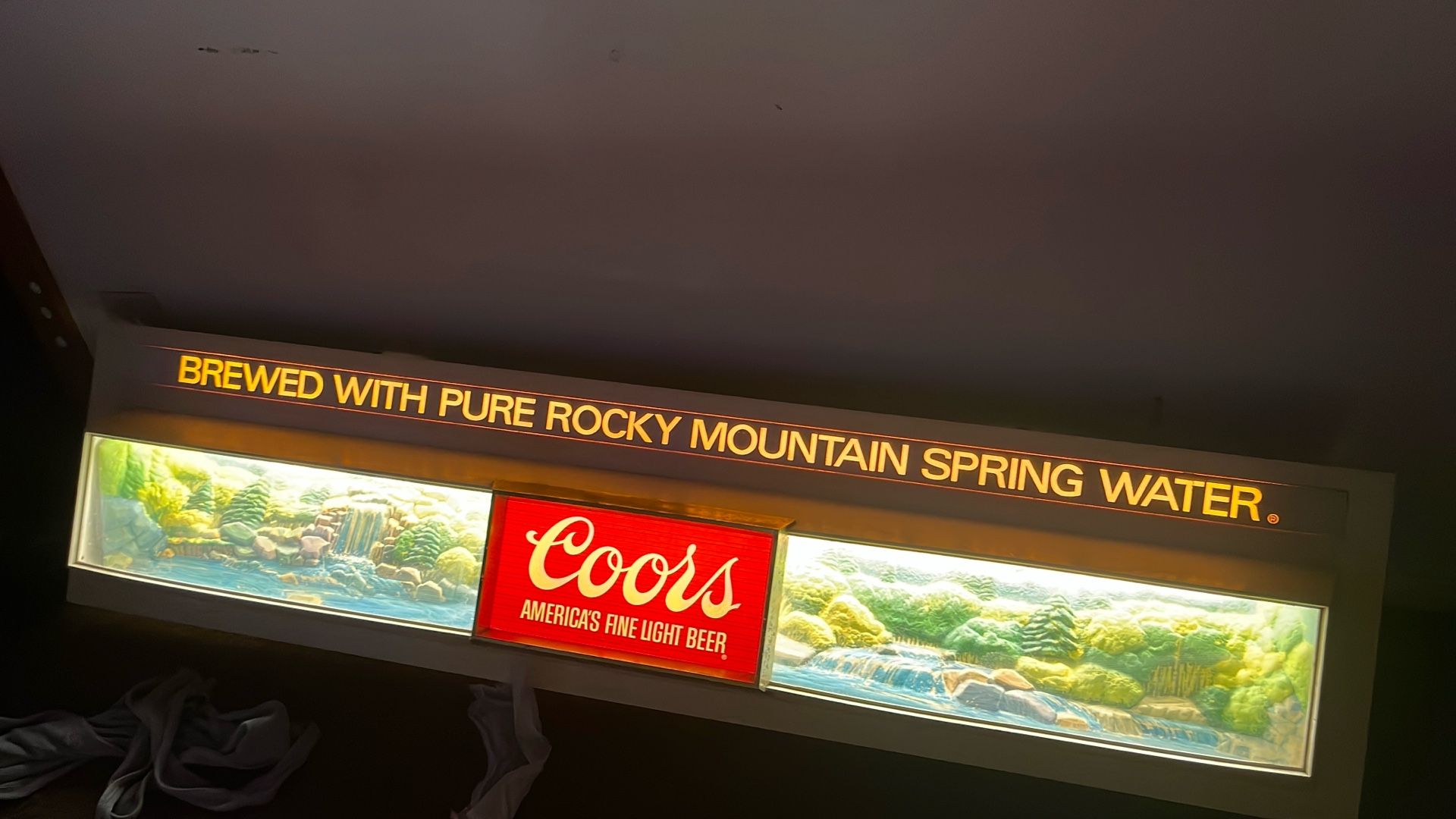 Vintage 1970s Coors Beer 3D Mountain Bar Sign Light