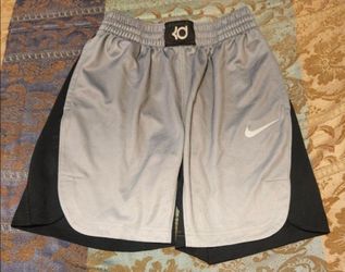 Boy's Nike Athletic Dry Fit Shorts Size S (Fits Kids Size 8-10)