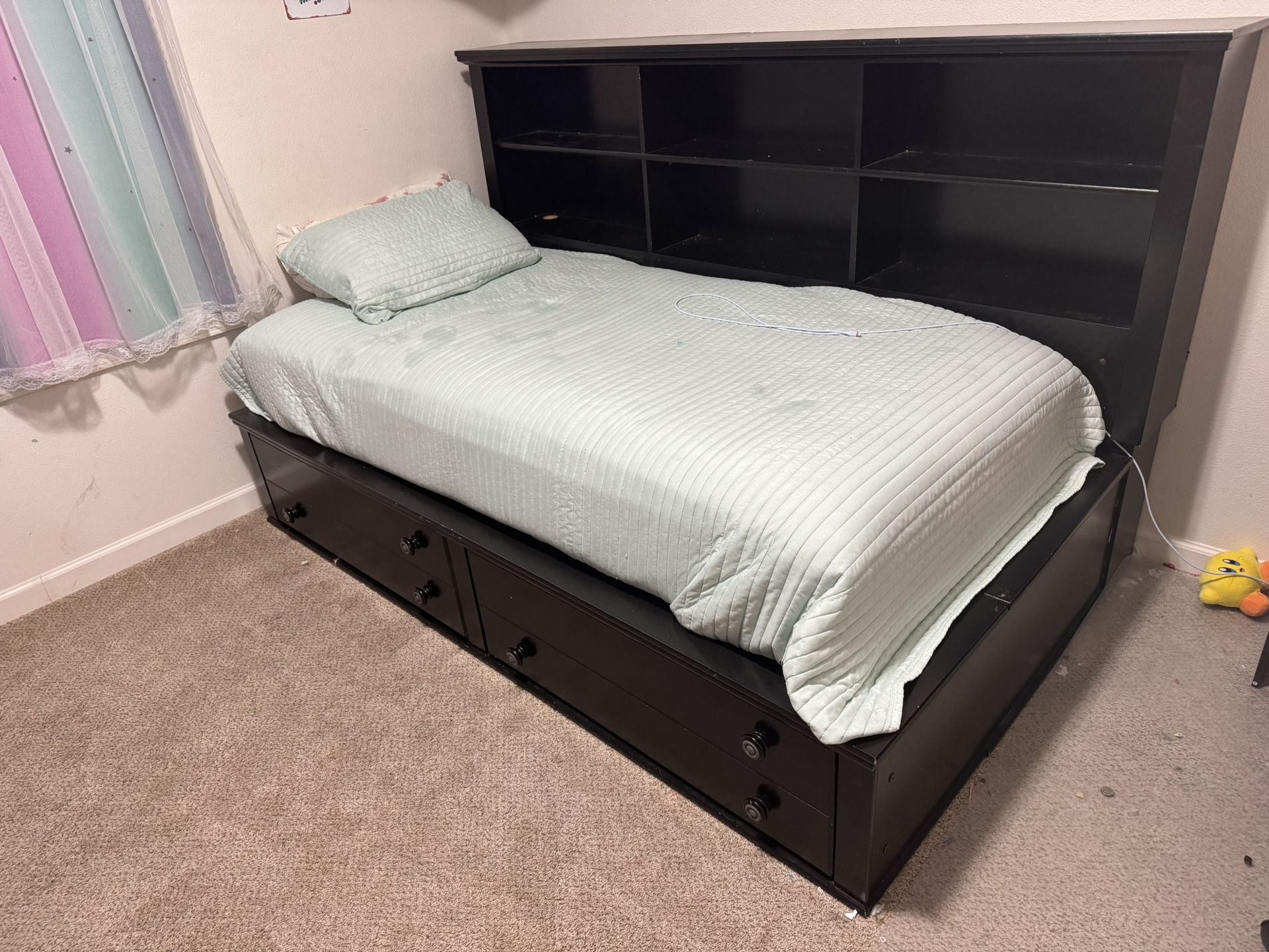 Twin Bed set