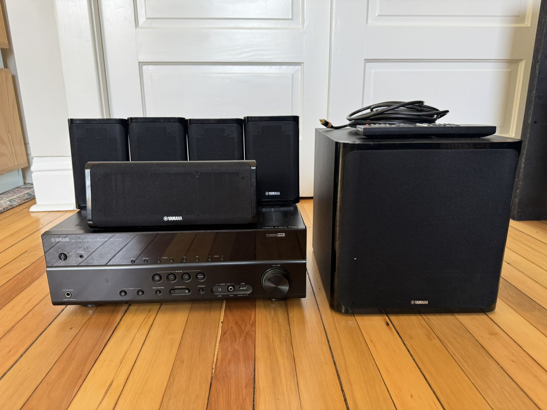 Yamaha 5.1-Channel Surround Sound Home Theater System