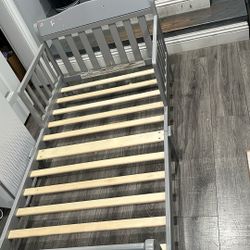 Used Toddler Bed 