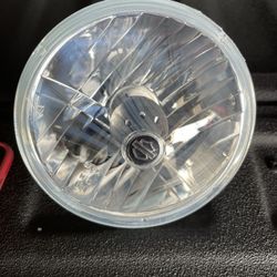 2017 Harley Davison Street Bob Headlight 