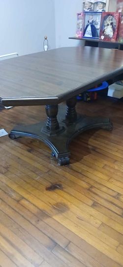 Old Dining Room Table And Chairs