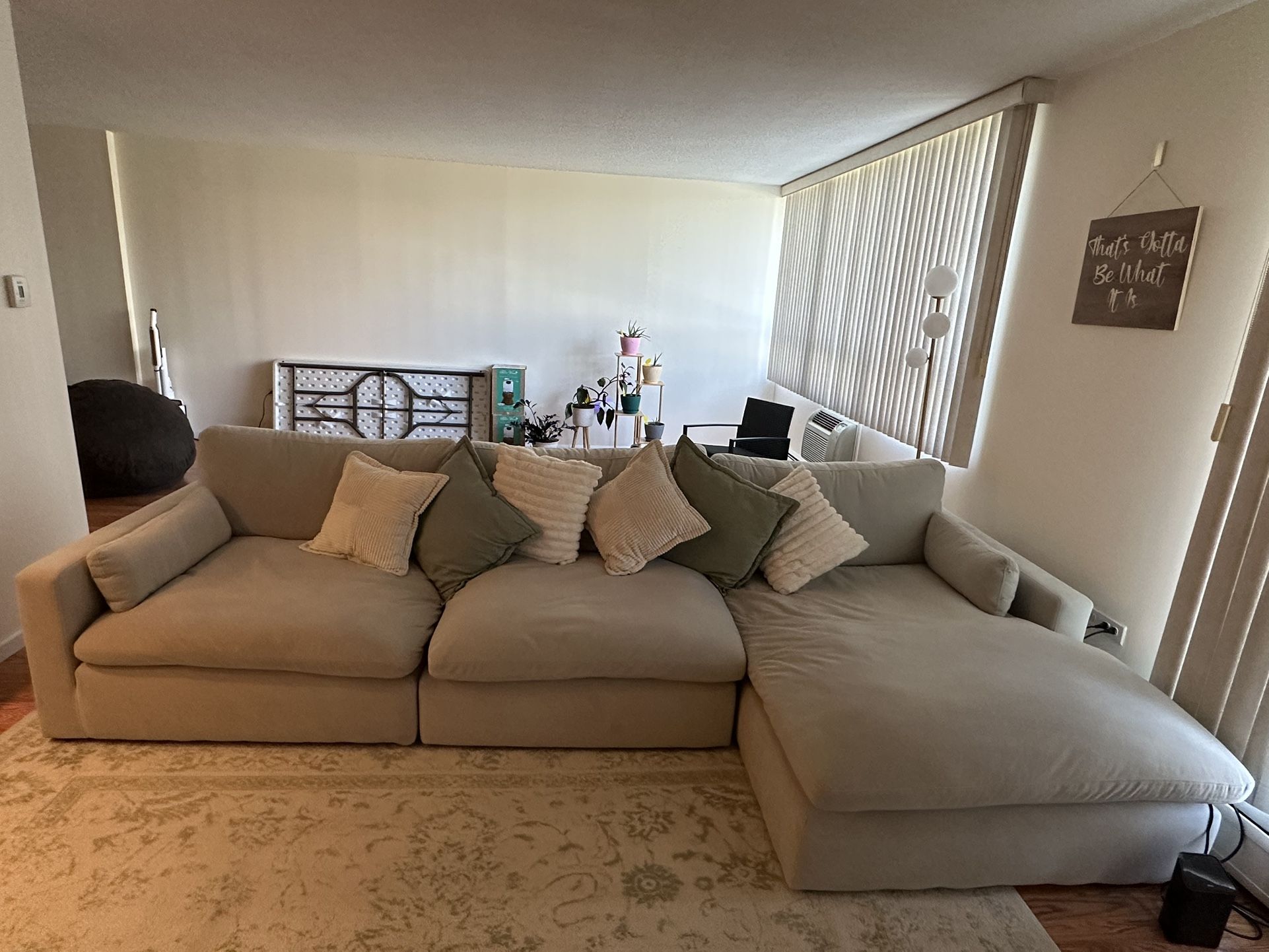 Sophie 3 Piece Modular Sofa W/ Chaise