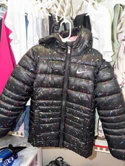 Nike multi puffer jacket size 5/6