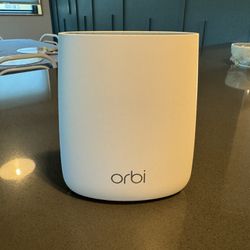 Orbi Router